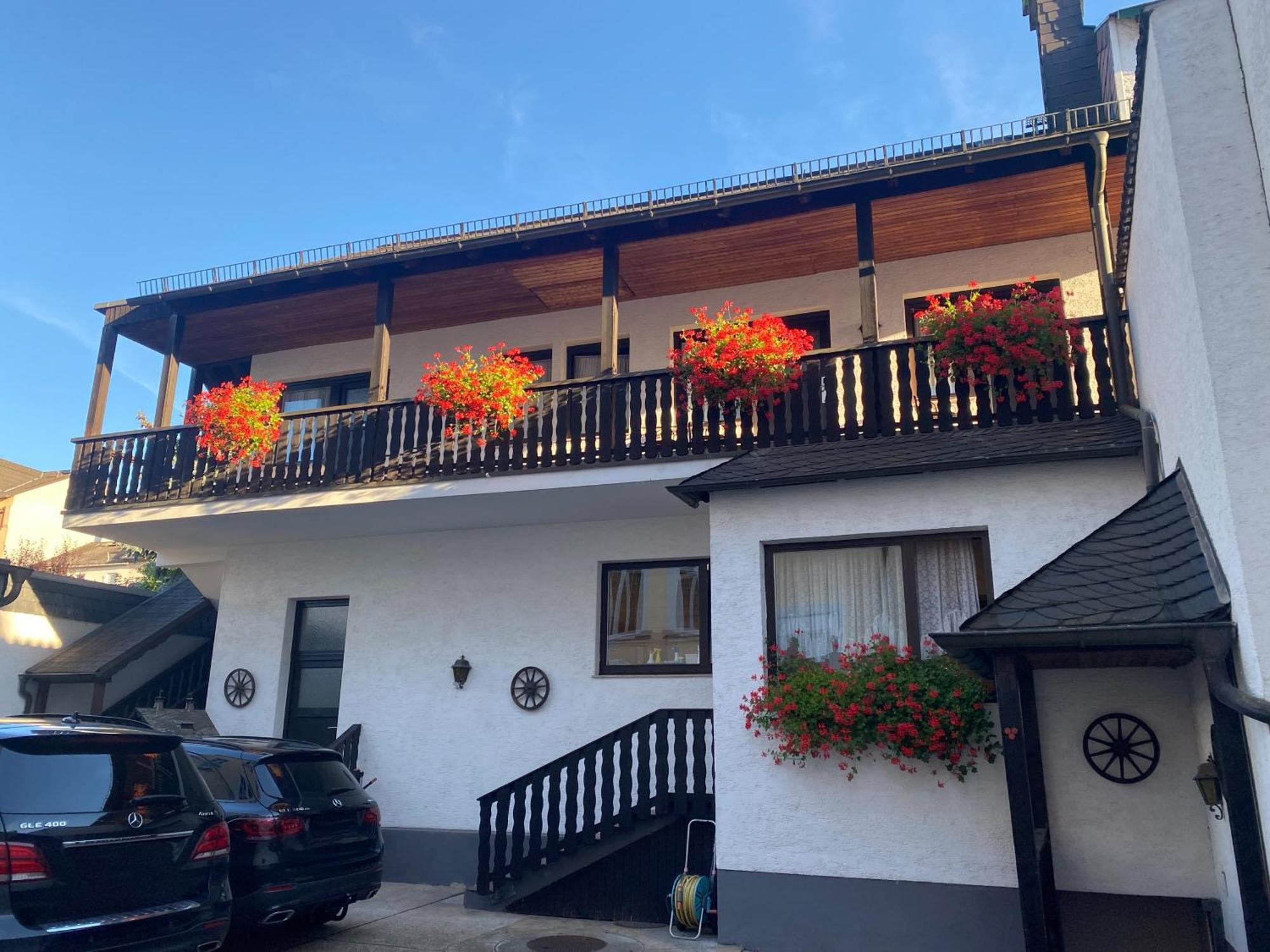 Gaestehaus Vis-A-Vis Rüdesheim am Rhein Exterior foto